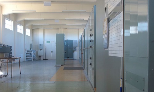 1647325250654192.jpg part-00111-2673.jpg